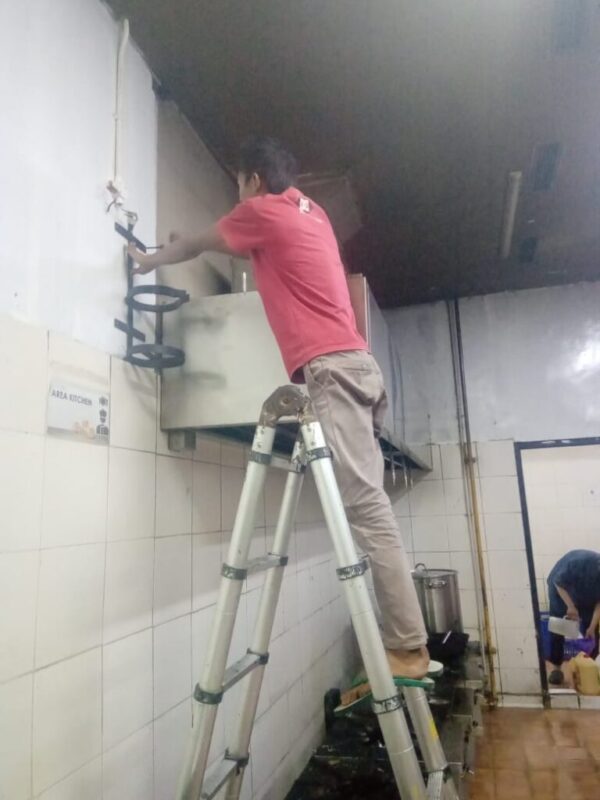 Kitchen Fire Suppression System (4)